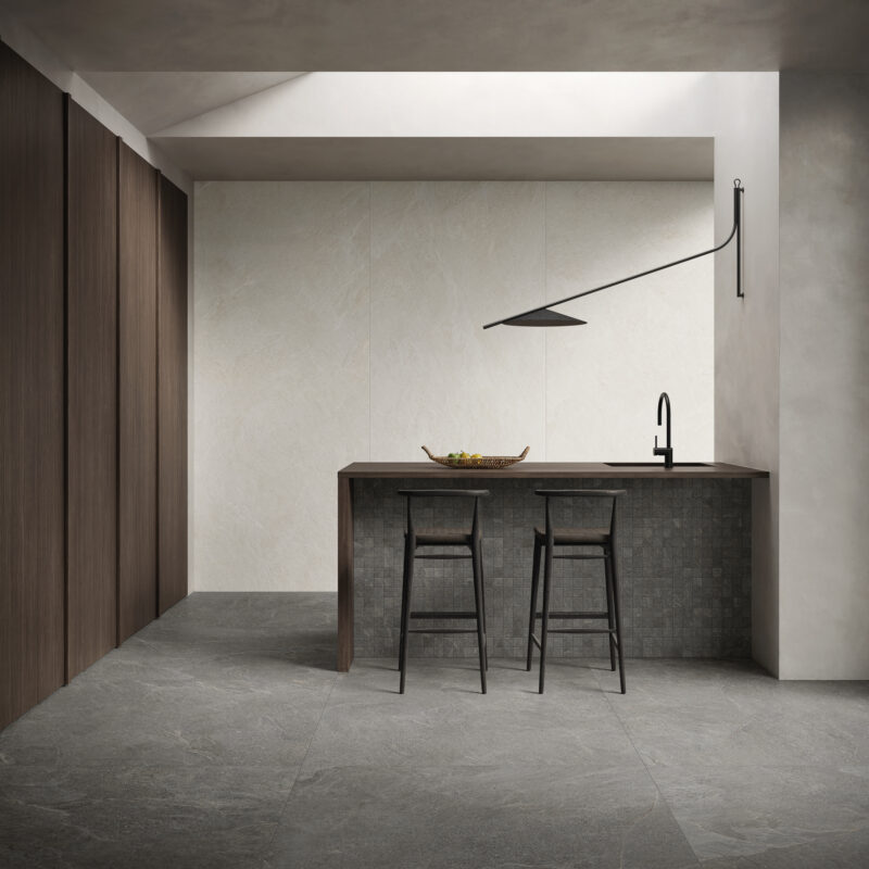 Crd_Moonstone_Silver_Cucina_sRGB